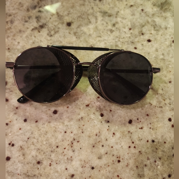 Black Aviator Sunglasses Crowley Good Omens - Picture 2 of 6